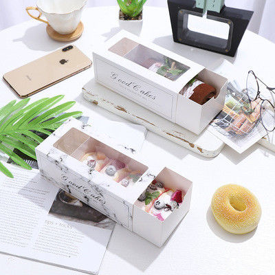 Draw-out type baking food packaging box